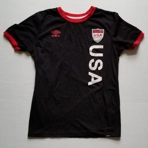 Umbro USA mens Small soccer T shirt
